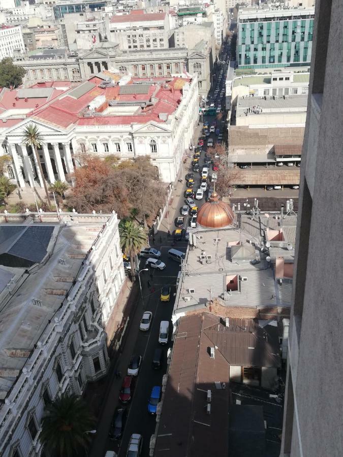 Una Habitacion Privada Con Bano Privado En Centro Historico Santiago de Chile Exterior foto